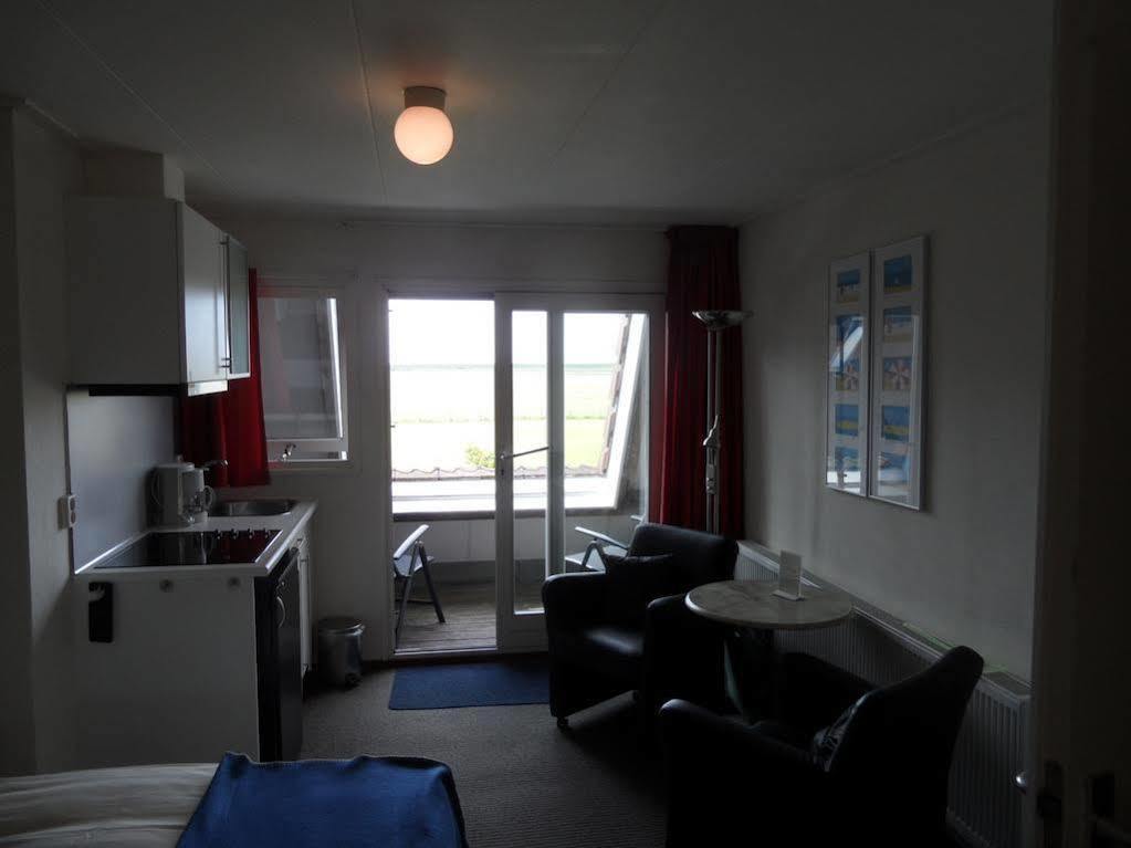 The Sunset Apartments Hollum  Eksteriør billede