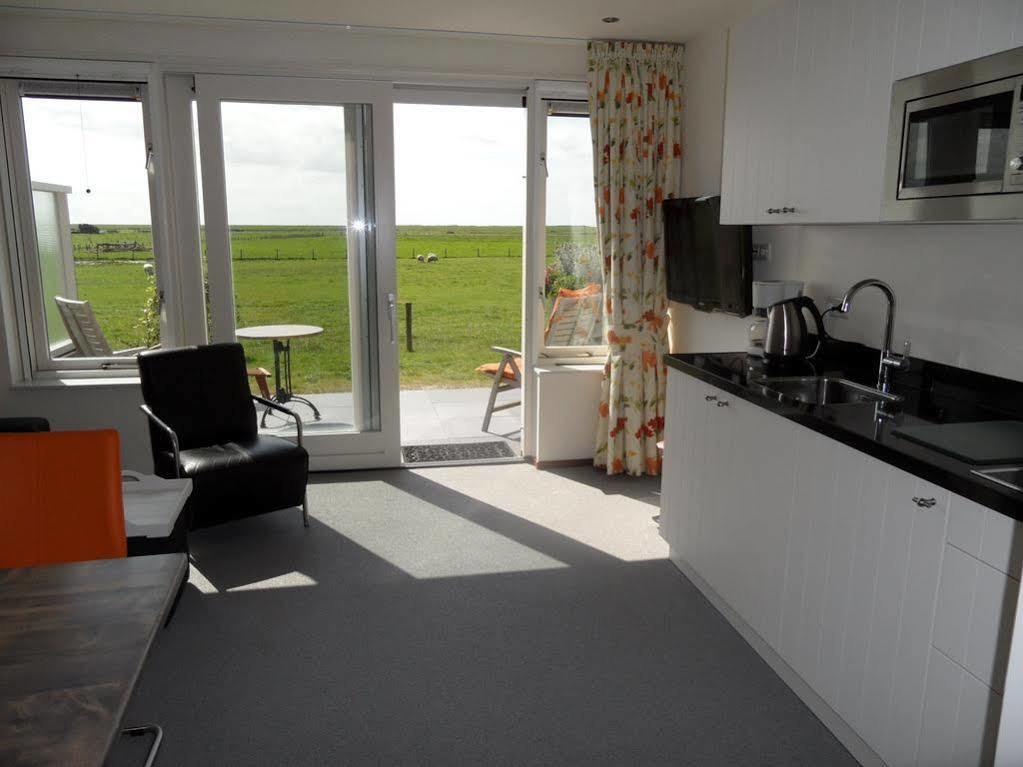 The Sunset Apartments Hollum  Eksteriør billede